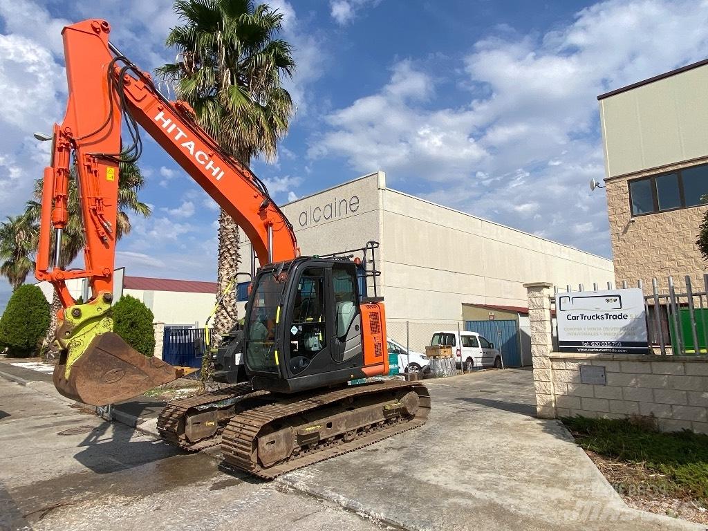 Hitachi ZX 135 US-6 Bageri gusjeničari