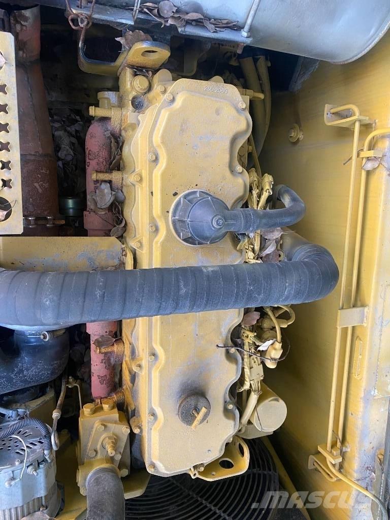 CAT 325 CL Bageri gusjeničari