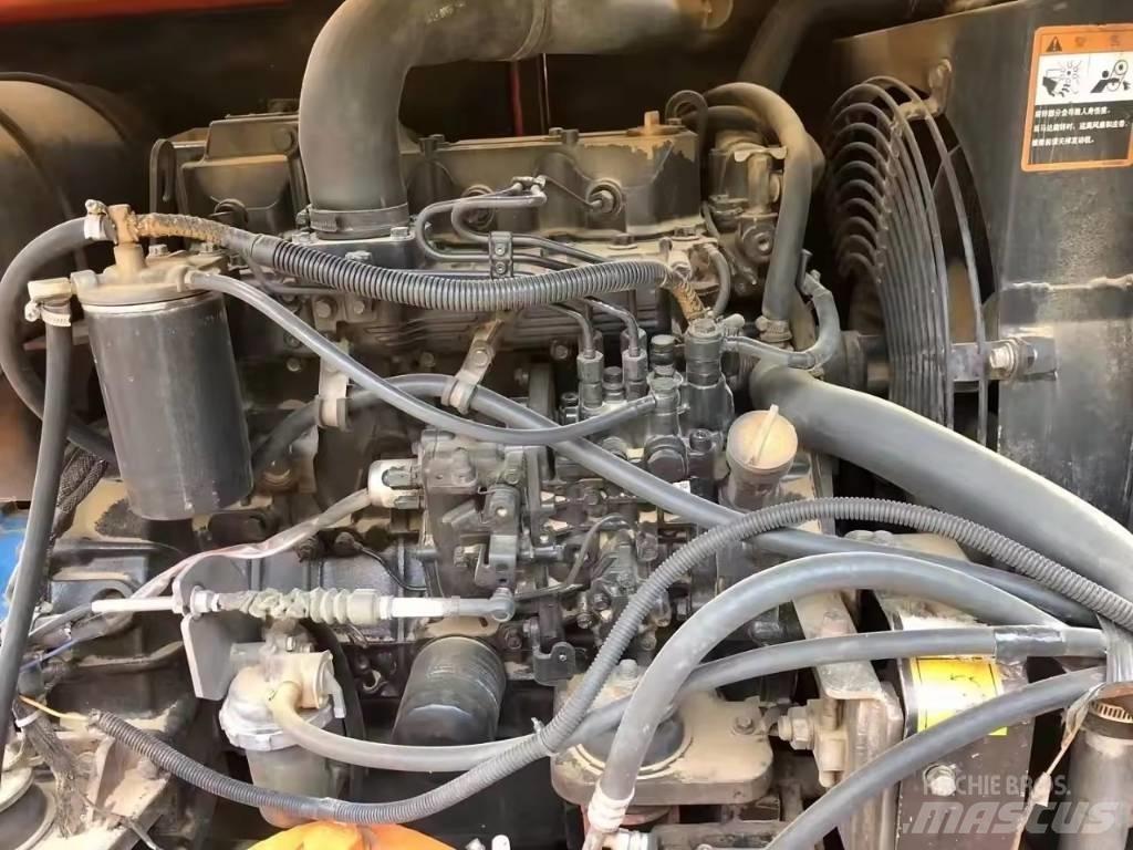Doosan DH 80 Midi bageri 7t – 12t