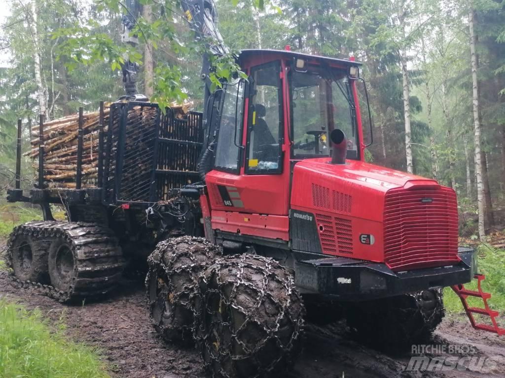 Komatsu 845 Forvarderi
