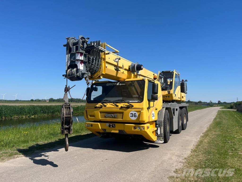 Grove GMK 3060 Rabljene dizalice za težak teren