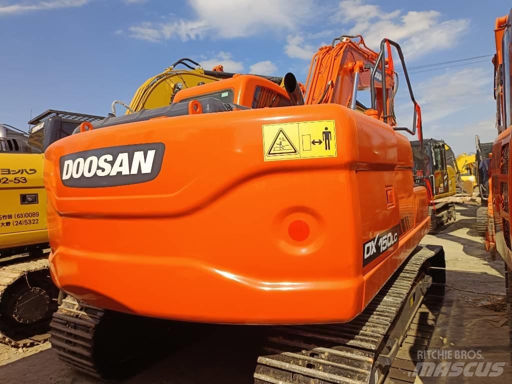 Doosan DX150 LC Bageri gusjeničari
