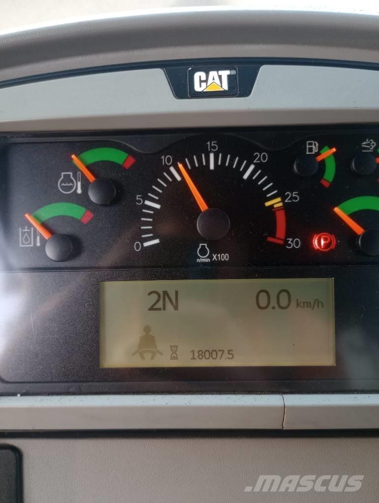 CAT 966 M Utovarivači na kotačima