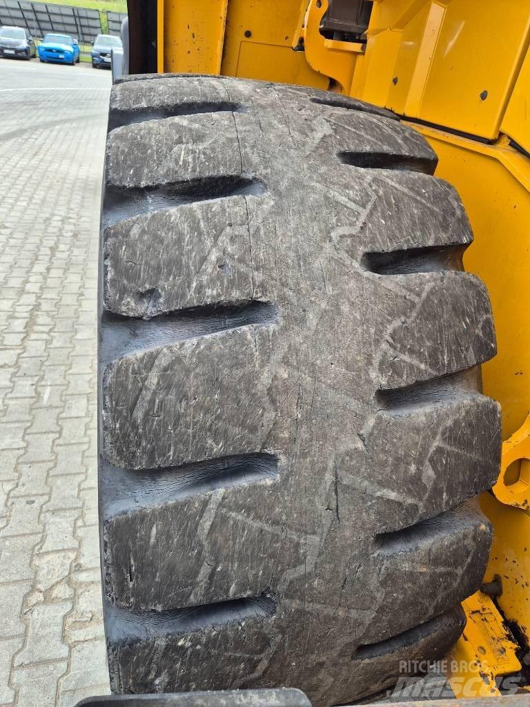 Volvo L 180 H Utovarivači na kotačima