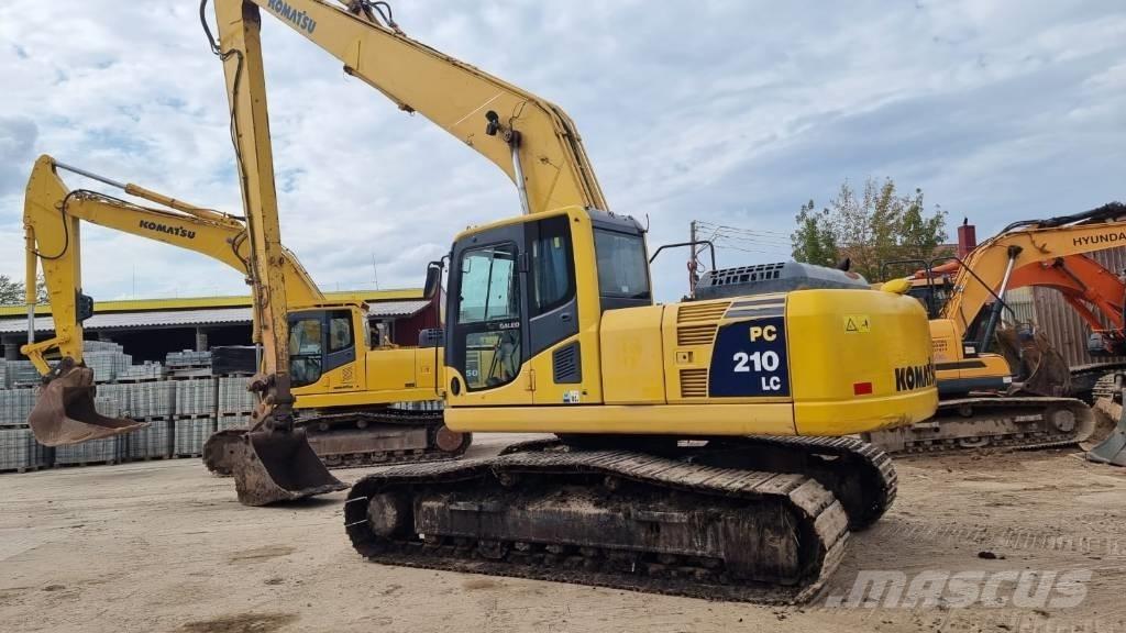 Komatsu 210 - 8 Long Bageri gusjeničari