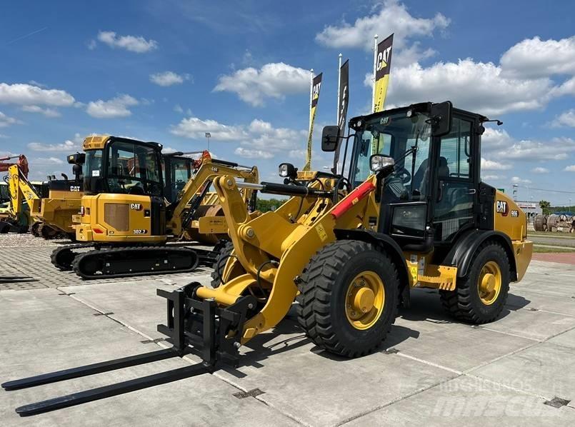 CAT 906 Utovarivači na kotačima