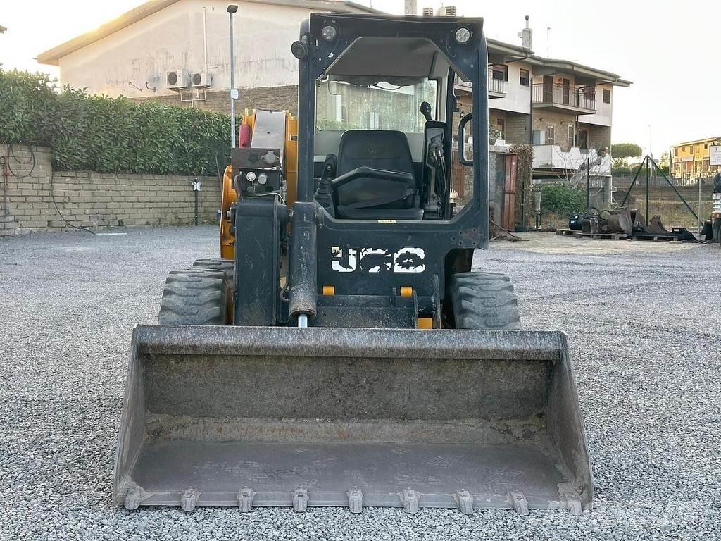 JCB 225 Mini utovarivači