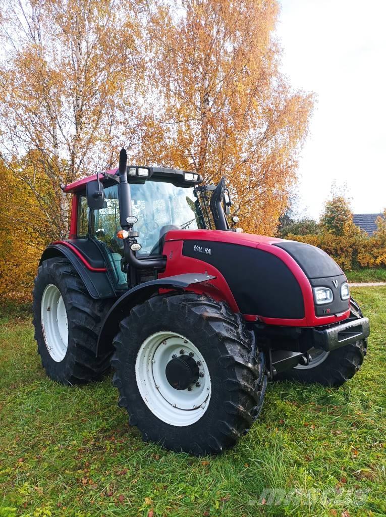 Valtra T 191 Traktori
