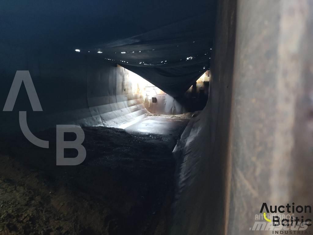 Berger N31 Poluprikolice sa ceradom