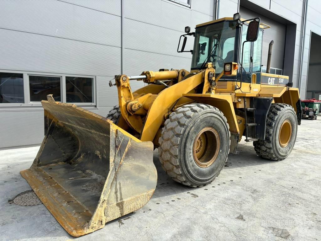 CAT 938F Utovarivači na kotačima
