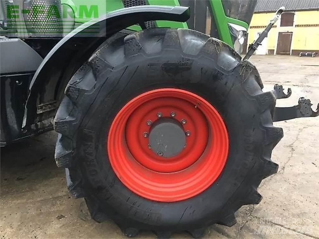 Fendt 828 Traktori