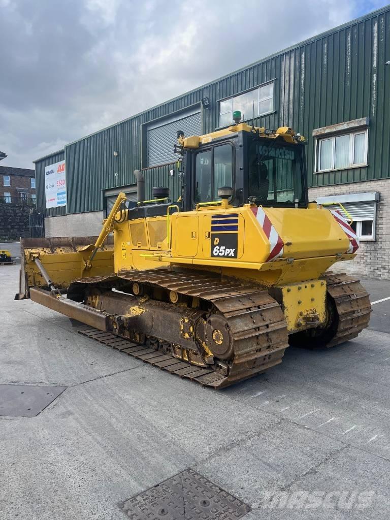 Komatsu D65PX-18E0 Buldožeri gusjeničari