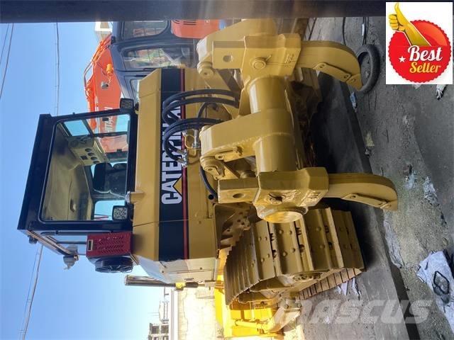 CAT D 6 G Buldožeri gusjeničari