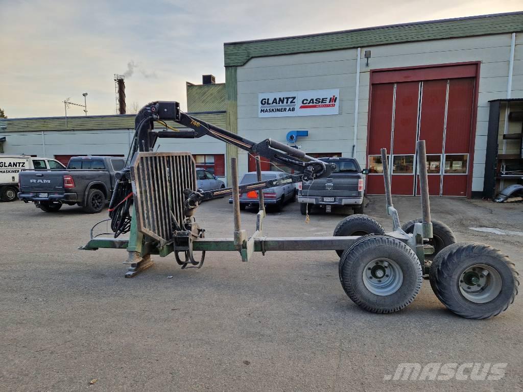 Farma 746 Šumarske prikolice