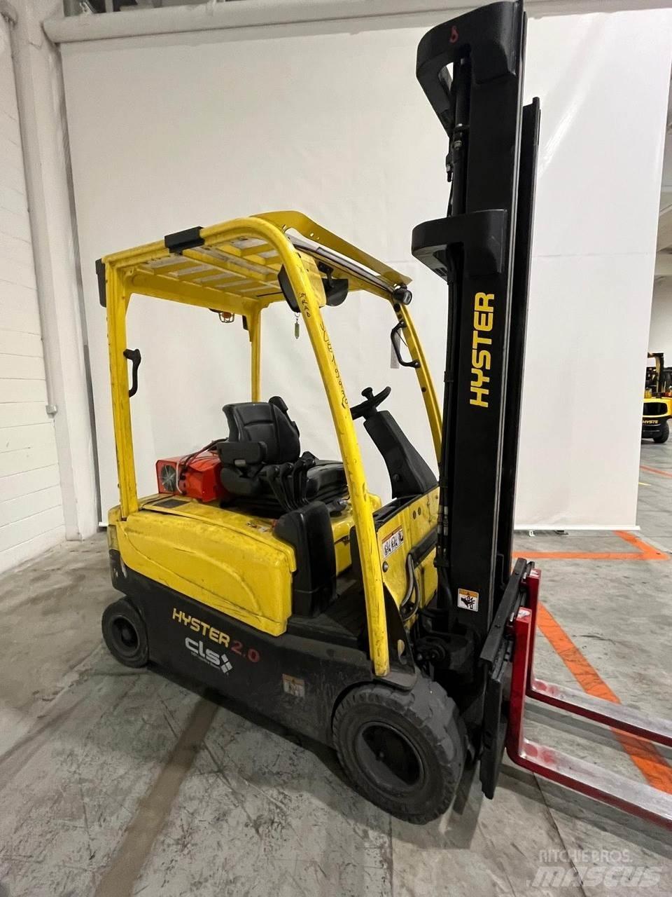 Hyster J2.0XN Električni viličari