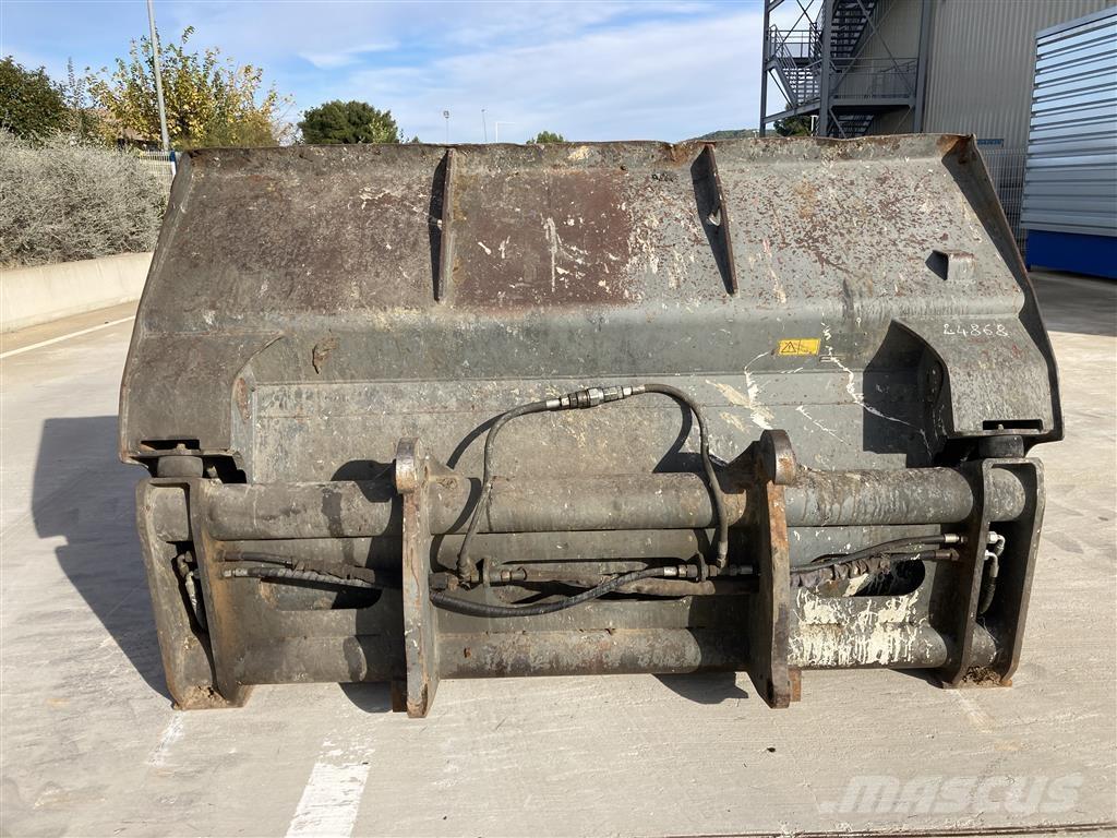 Liebherr L 538 Utovarivači na kotačima