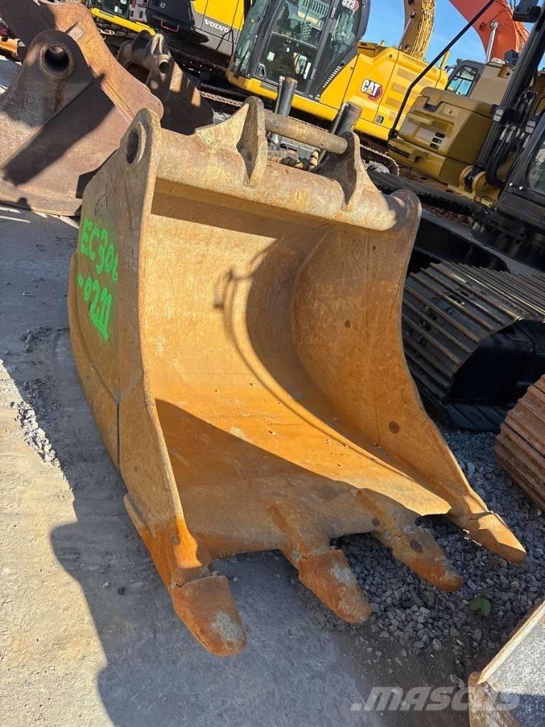 Volvo EC 300 EL Bageri gusjeničari