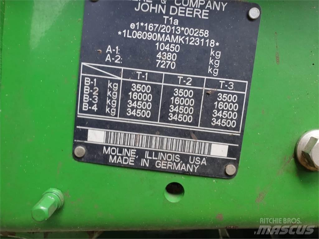 John Deere 6090M Traktori
