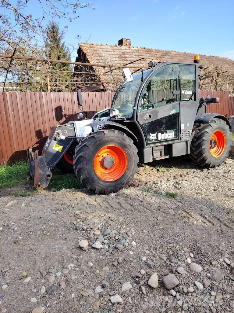 Bobcat TL 38.70 Agri Teleskopski viličari