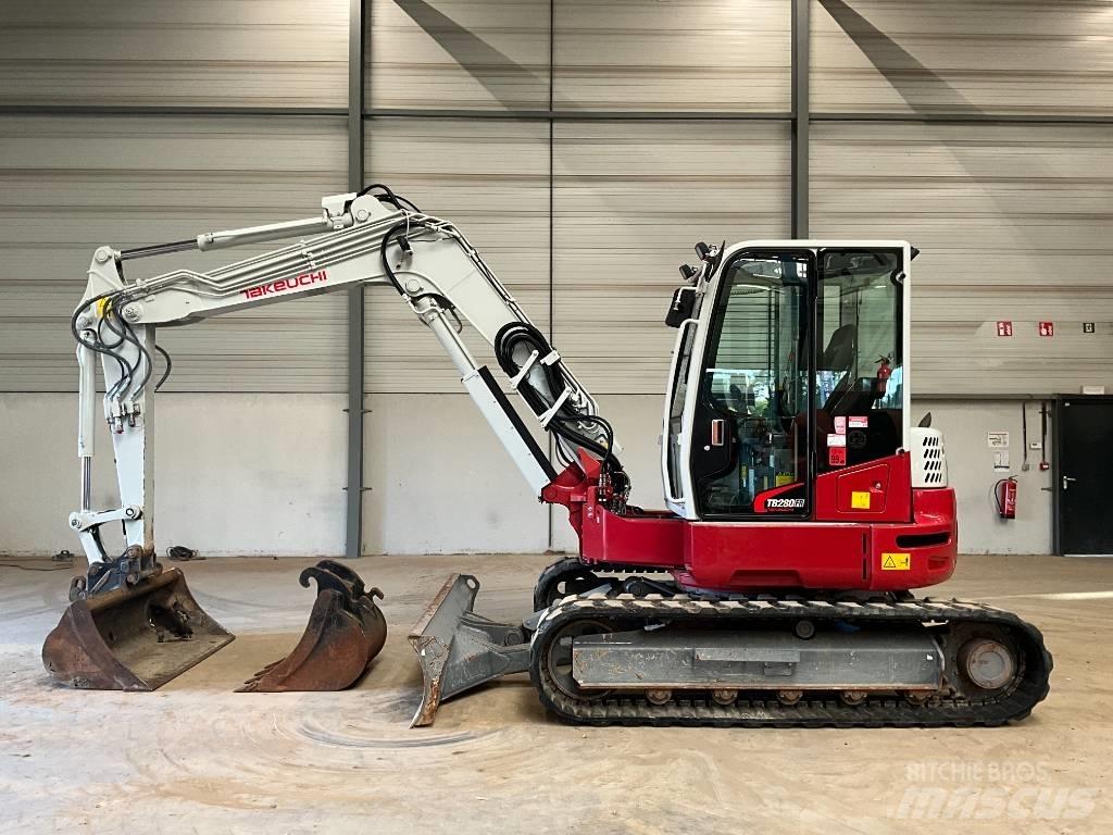 Takeuchi TB 280 FR Midi bageri 7t – 12t
