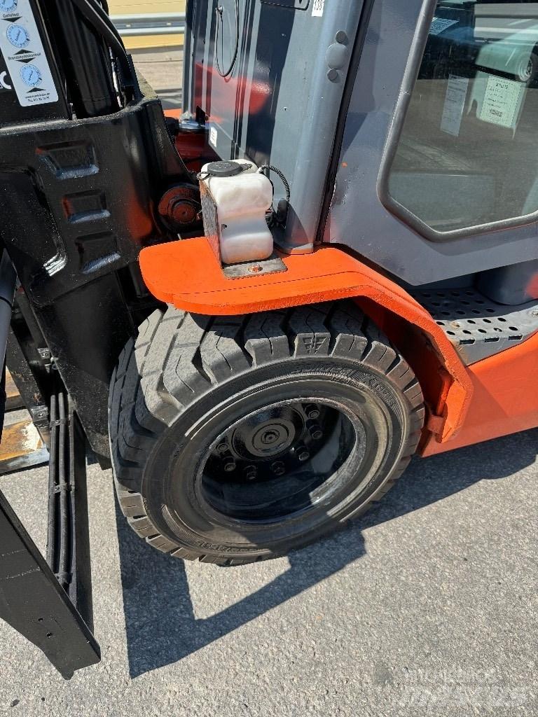Toyota 8FBMT50 Električni viličari