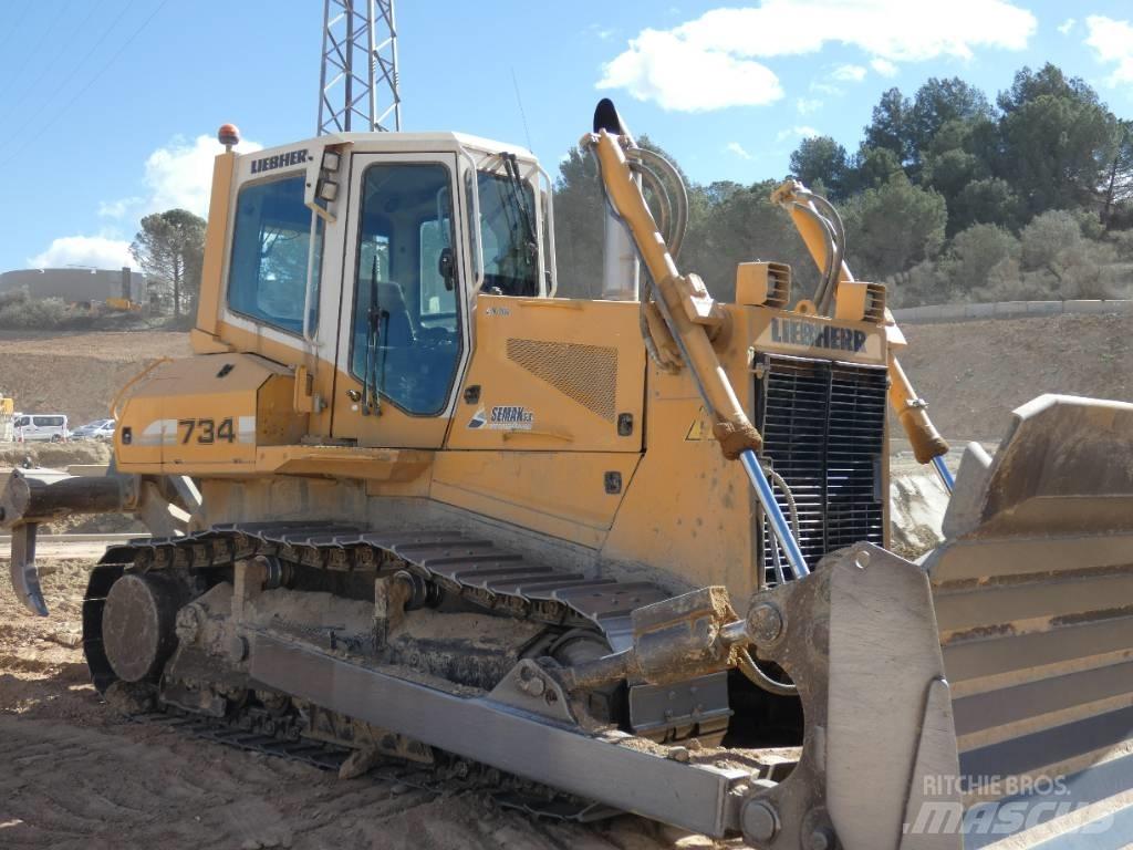 Liebherr 734 LGP Buldožeri gusjeničari