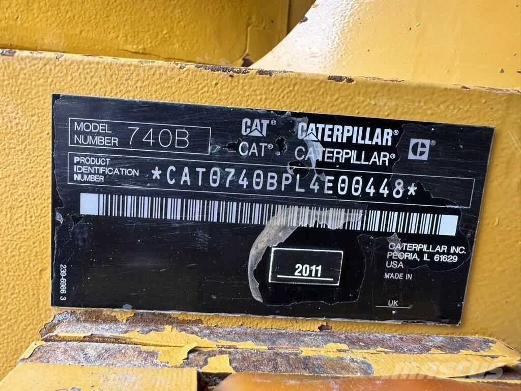 CAT 740B Zglobni demperi