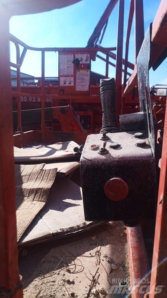 Haulotte Compact 10 Škaraste platforme
