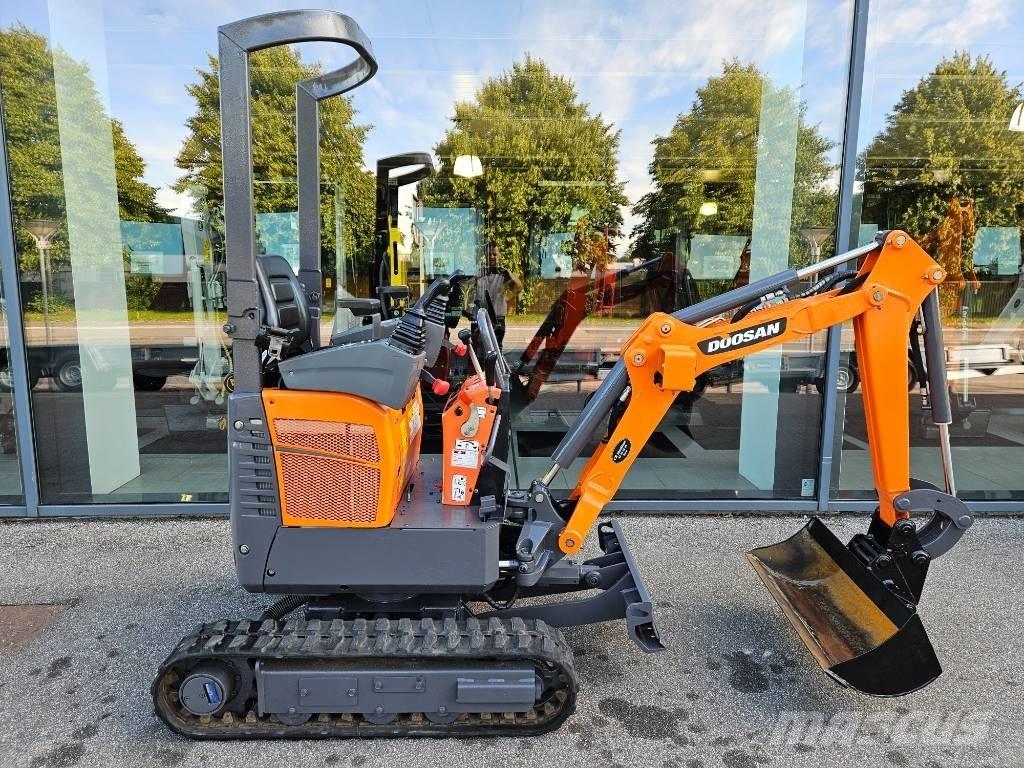 Doosan DX 10 Z Mini bageri <7t