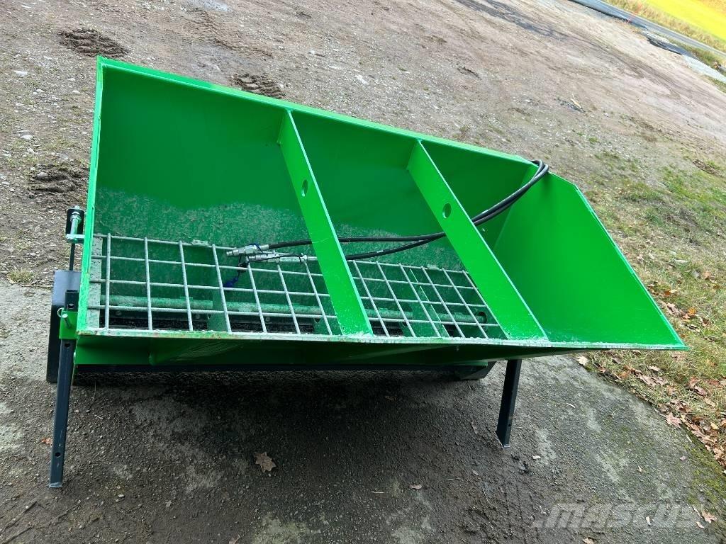 Sami SL1500 EURO + 3P Posipači soli i pijeska