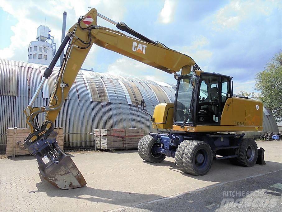CAT M 320 F Bageri na kotačima