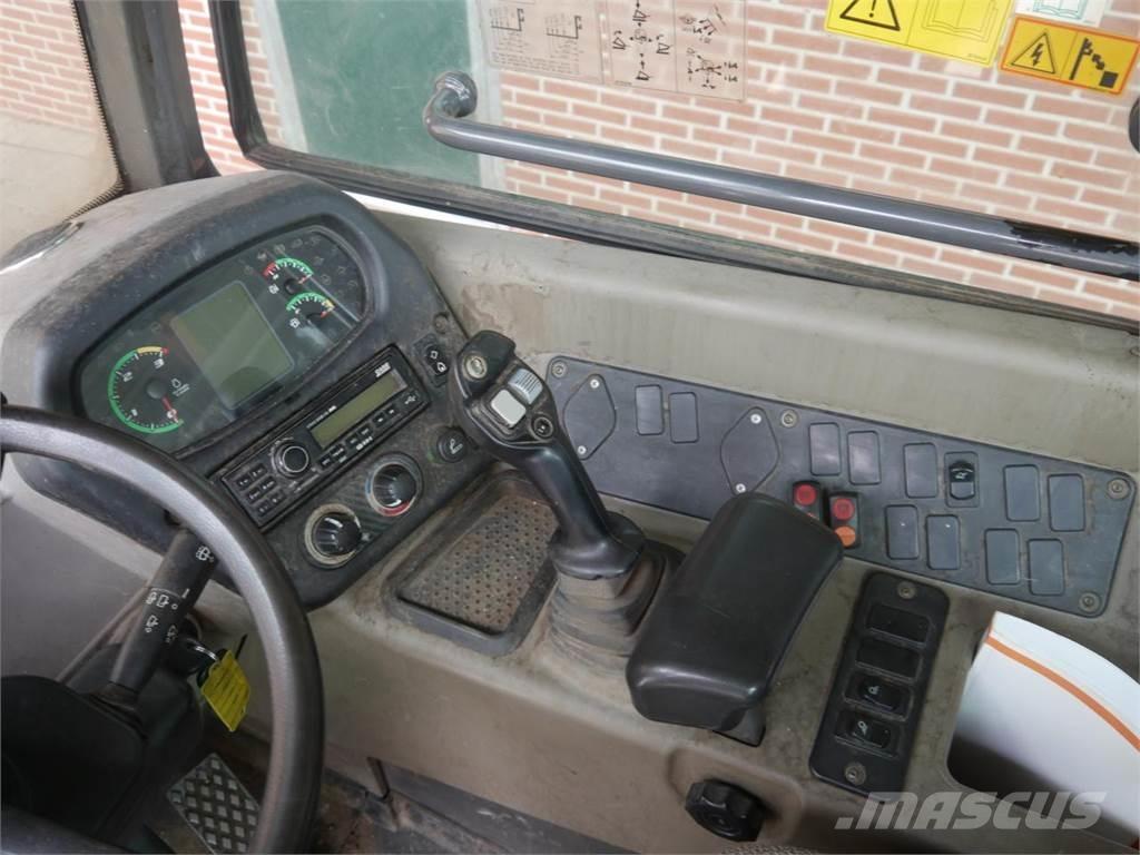 Case IH 321 F Utovarivači na kotačima