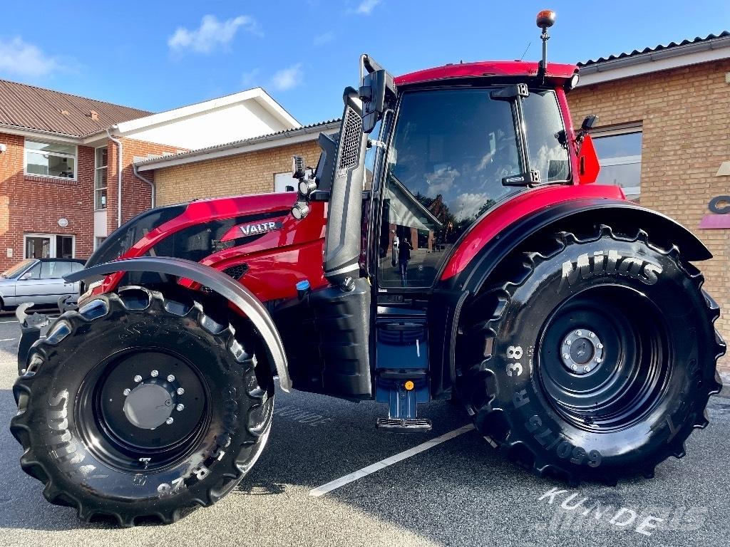 Valtra T235 S Traktori