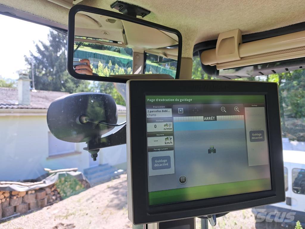 John Deere 7270R Traktori