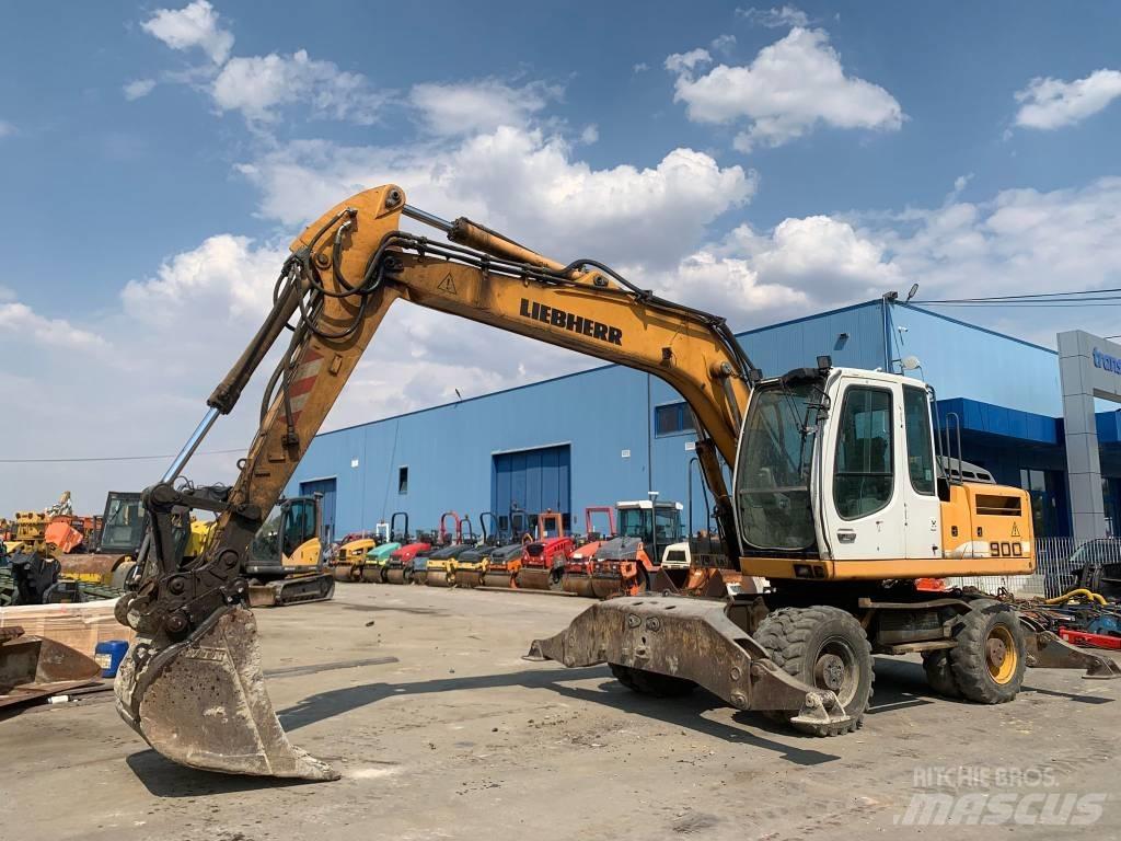 Liebherr A 900 C Bageri na kotačima