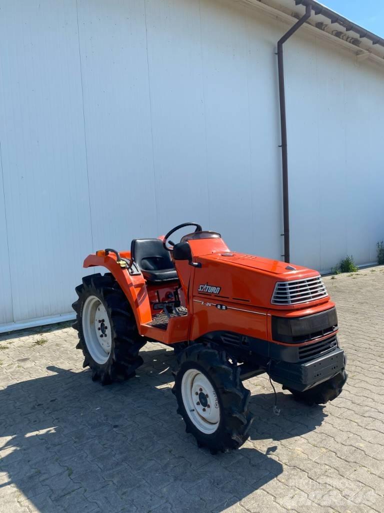 Kubota SATURN X24D Kompaktni (mali) traktori