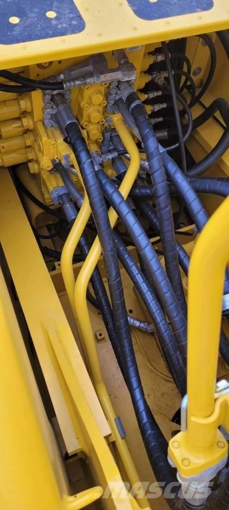 Komatsu 210LC-8 Bageri gusjeničari