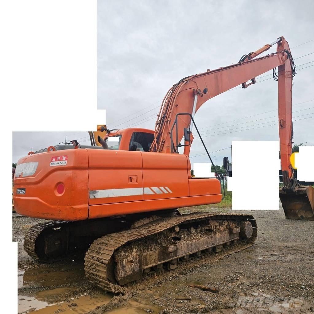 Doosan DX 220 LCA Bageri gusjeničari