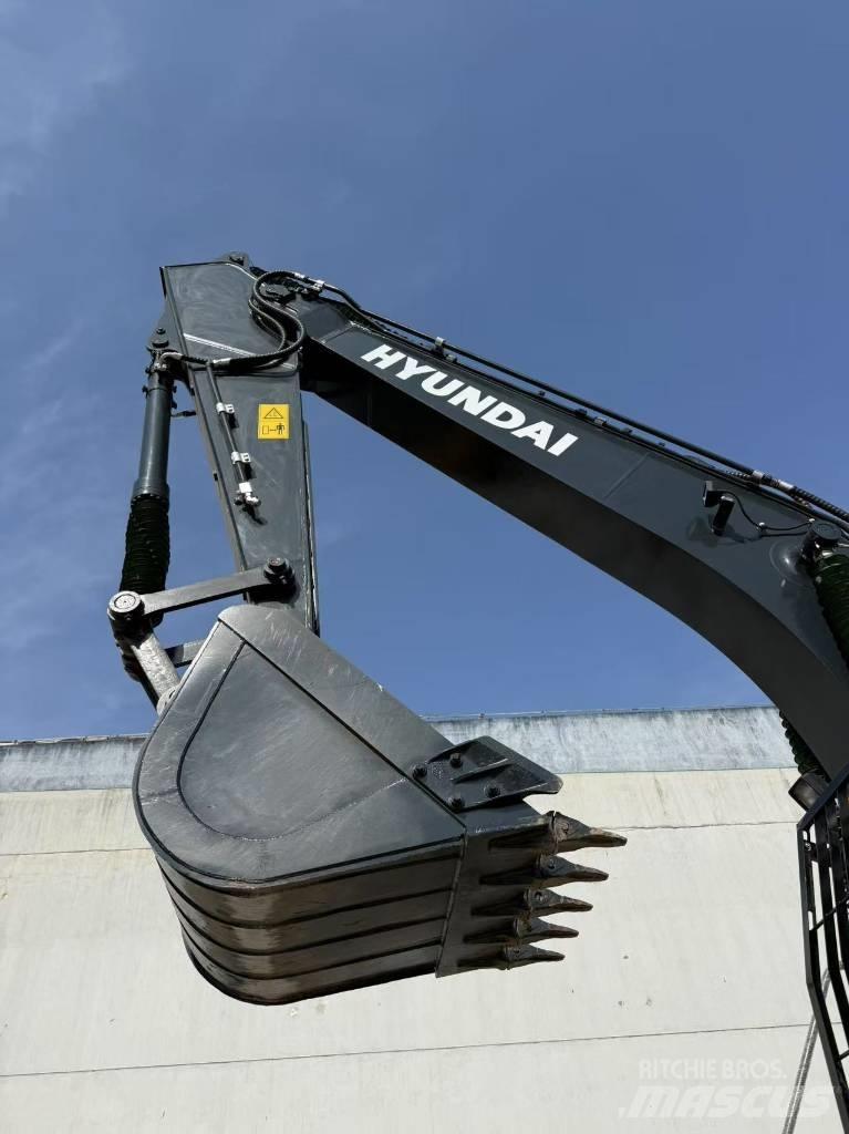 Hyundai R220-9S Bageri gusjeničari