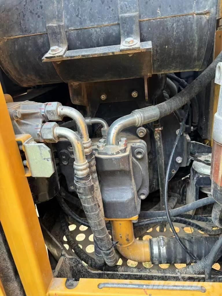 Sany SY 75 C pro Bageri gusjeničari