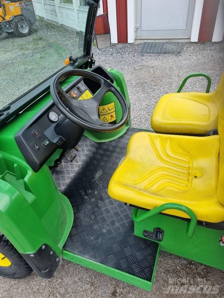 John Deere Gator TE Pomoćni strojevi