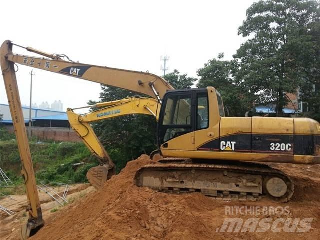 CAT 320 C Bageri dugog dosega