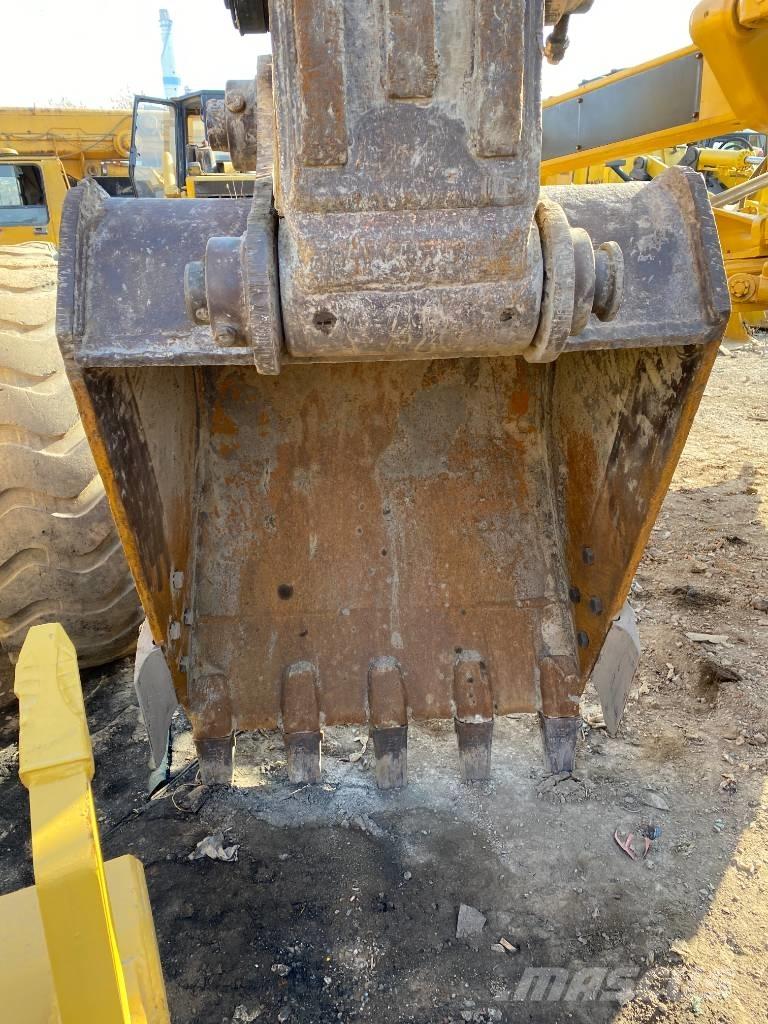 Hyundai R 215-9 Bageri gusjeničari