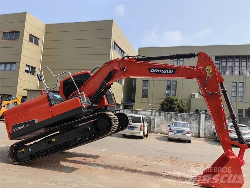 Doosan DX150 Bageri gusjeničari