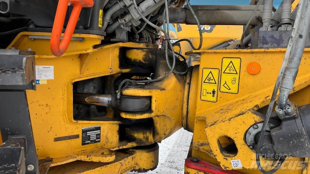 Volvo A 45 G Zglobni demperi