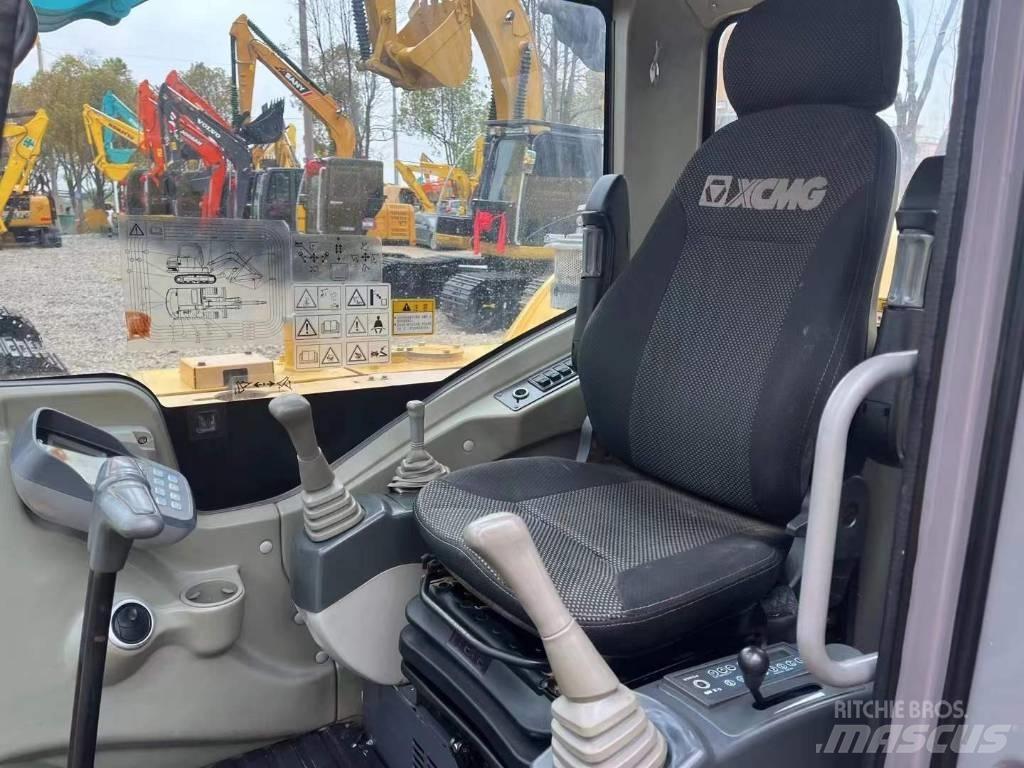XCMG XE 60 WA Bageri gusjeničari