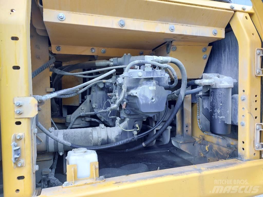 Komatsu PC360LC-11 Bageri gusjeničari