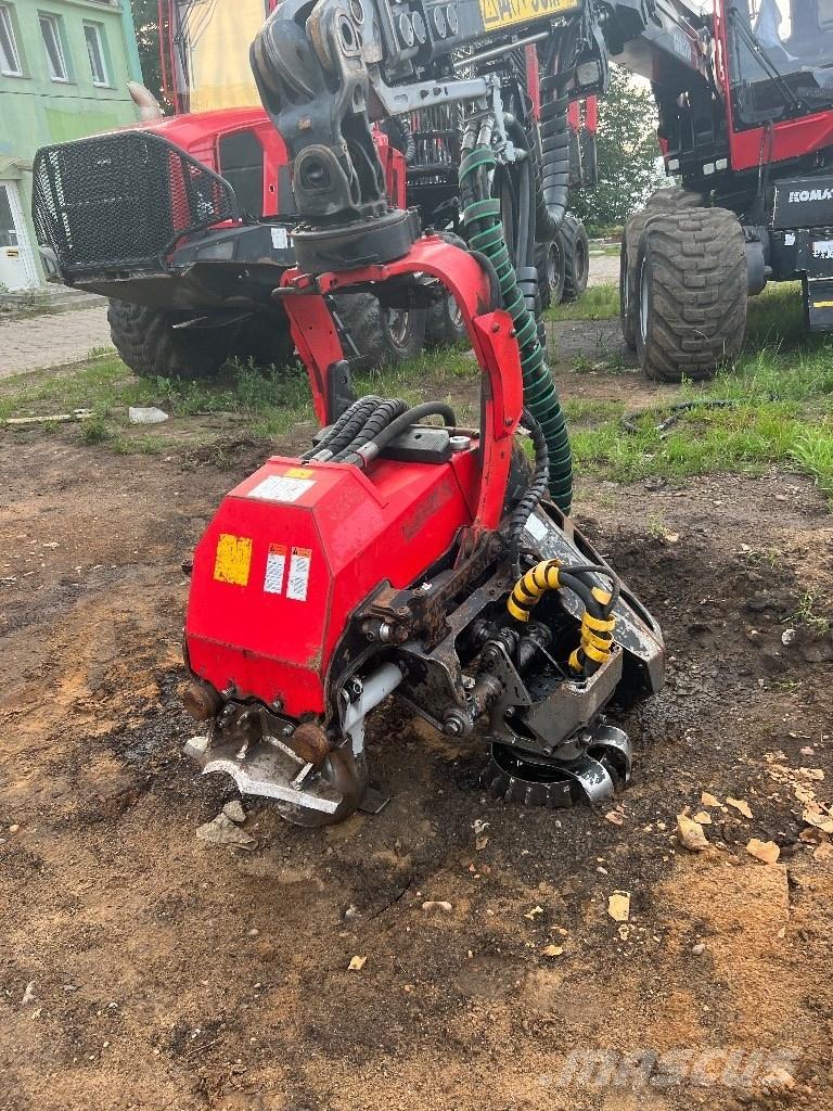 Komatsu 911 Harversteri