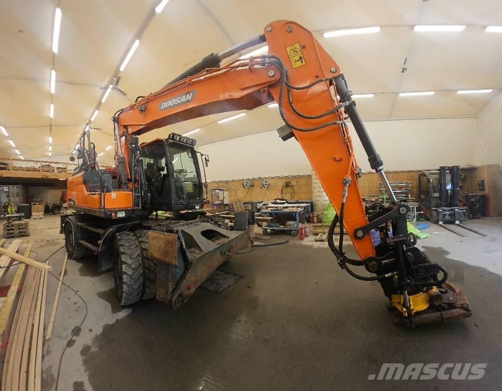 Doosan DX 170 W Bageri na kotačima