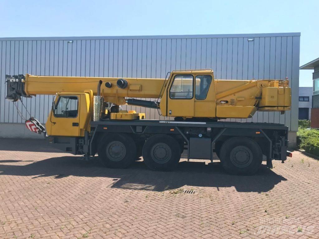 Grove GMK 3050 Rabljene dizalice za težak teren